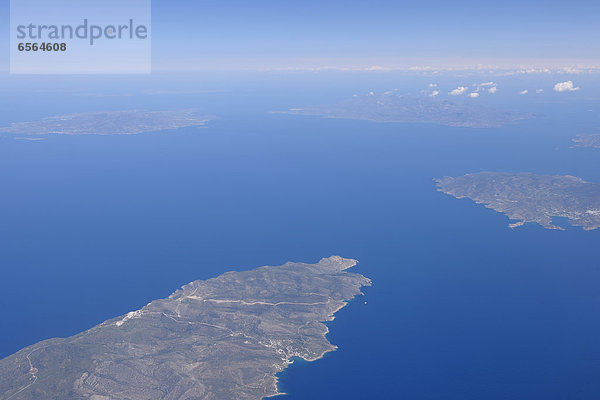 Griechenland  Blick auf die Insel Ios und Sikinos am Ägäischen Meer