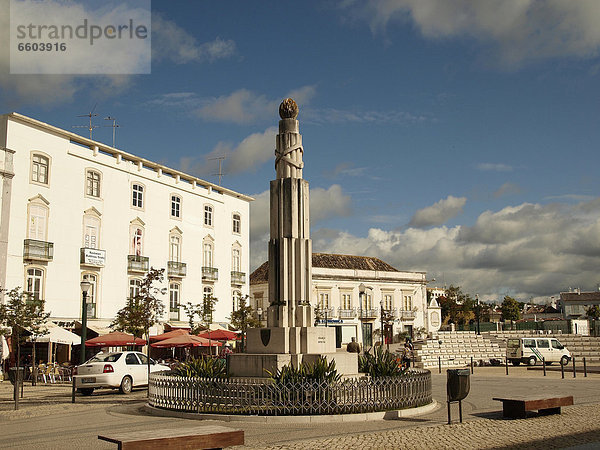 Denkmal Monument Krieg Algarve Platz Portugal Tavira