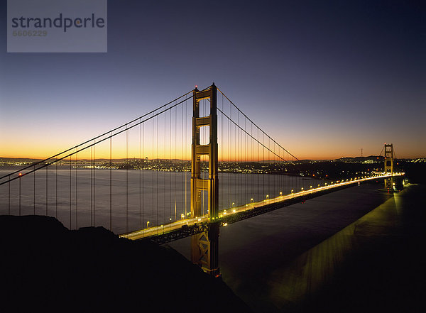 hinter sehen Morgendämmerung Golden Gate Bridge