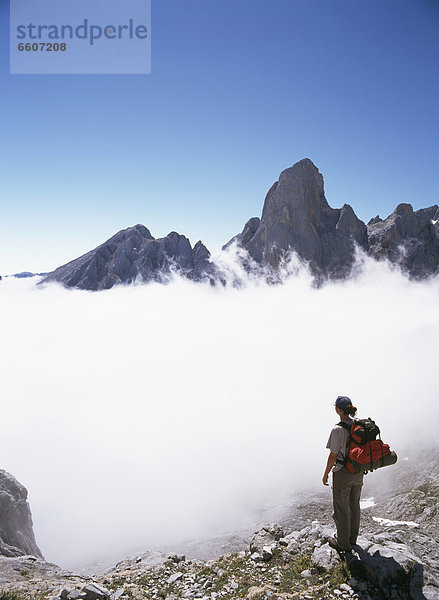 sehen  Wolke  über  wandern