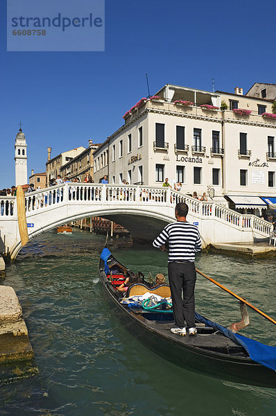 Gondel  Gondola  Gondoliere  Venedig