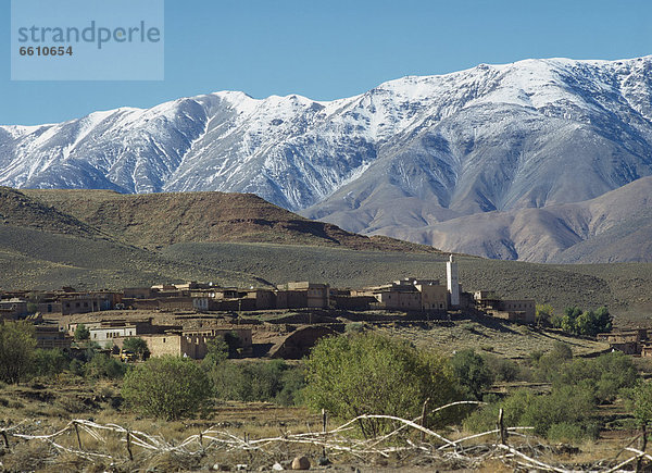 zwischen  inmitten  mitten  hoch  oben  nahe  Marrakesch  Ouarzazate