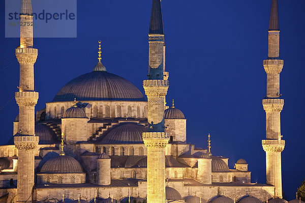 blau  Abenddämmerung  Moschee