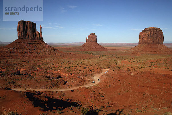 Vereinigte Staaten von Amerika  USA  Tal  Anordnung  Monument  Spitzkoppe Afrika  Navajo