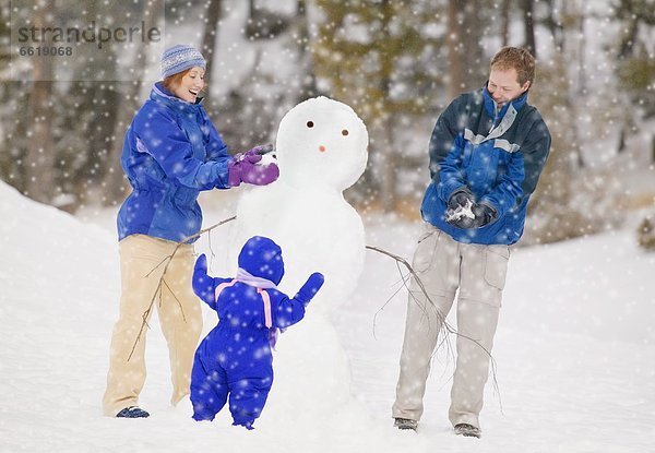 Gebäude  Schneemann