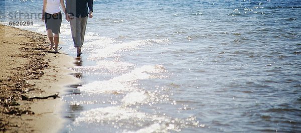 gehen Strand vorwärts