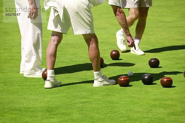 Mensch Menschen Rasen Bowling