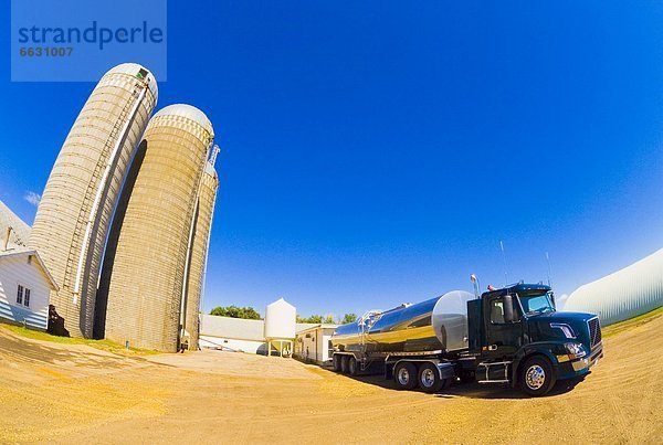 Milchprodukt  Lastkraftwagen  Silo