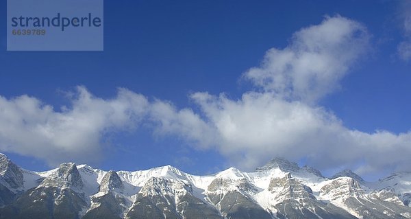 Berg  bedecken  Schnee