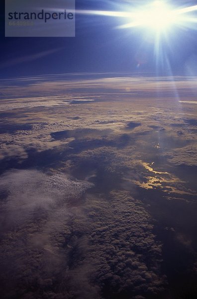 Wolke  Ansicht  Sonnenstrahl  Luftbild  Fernsehantenne