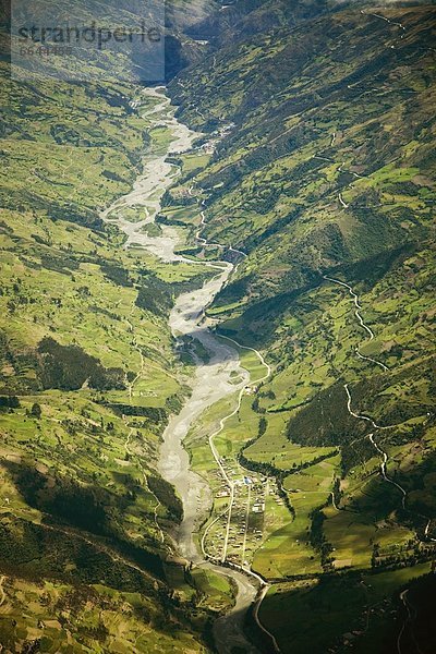 Ansicht  Luftbild  Fernsehantenne  Peru  Regenwald  Südamerika