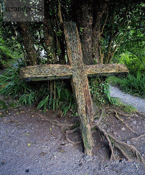 überqueren Angebot Geld Kreuz Irland