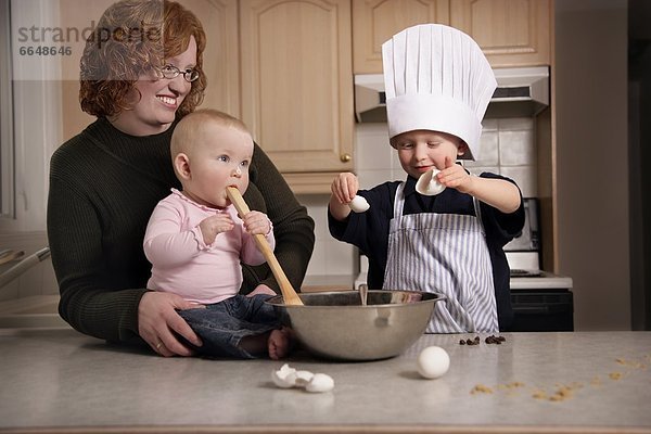 backen  backend  backt  Mutter - Mensch