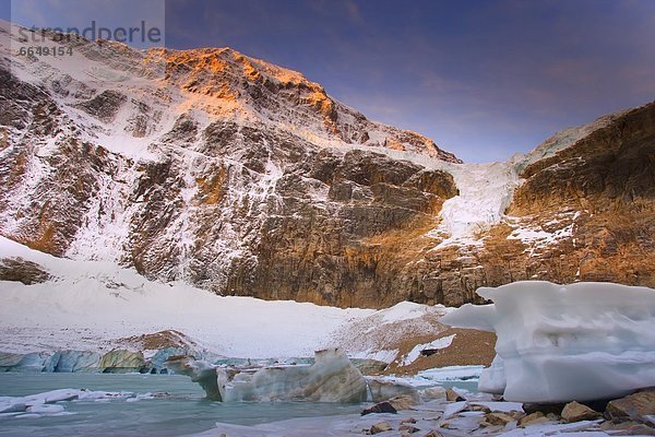 Berg Mount Edith Cavell Jasper Nationalpark Alberta Kanada