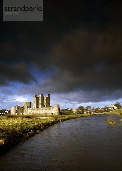 beschneiden  County Meath  Irland  Trim Castle