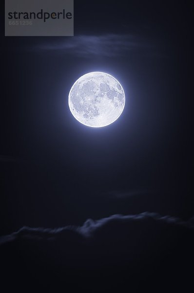 Wolke  Nacht  Mond  voll