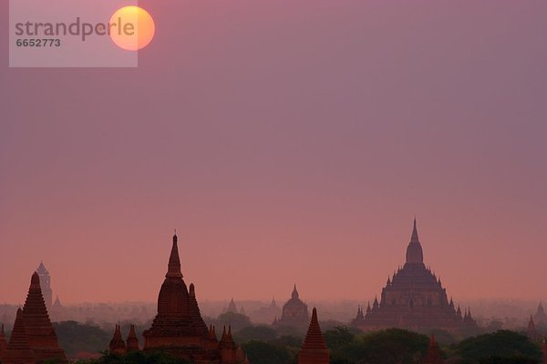 Sonnenaufgang  Myanmar  Tempel