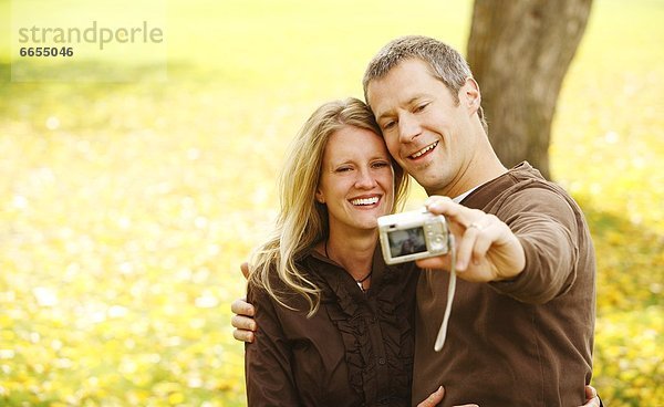 Mann  Fotografie  nehmen  Ehefrau