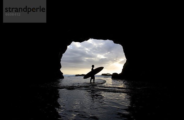 innerhalb  Höhle  Muriwai Beach  neu