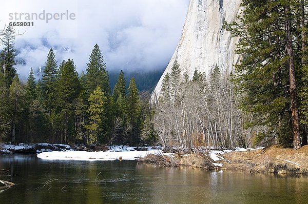 Vereinigte Staaten von Amerika  USA  Yosemite Nationalpark  El Capitan  Kalifornien