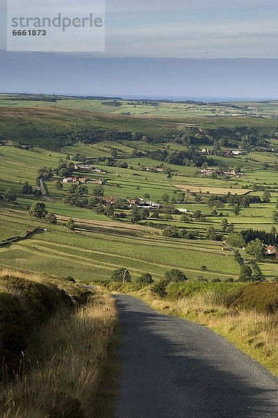 Landstraße  England  North Yorkshire