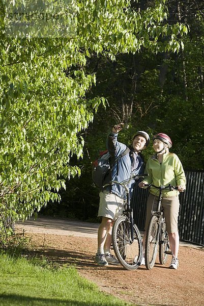 Zusammenhalt  radfahren