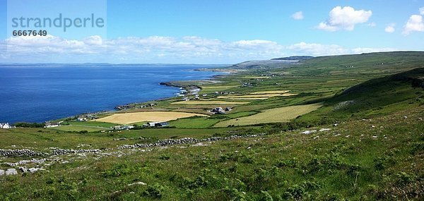 Clare County  Irland  Burren