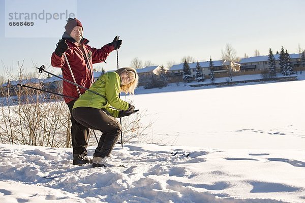 Paar Ski-Langlauf