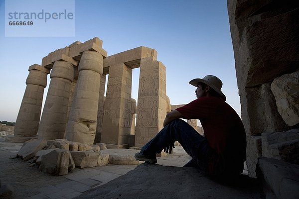 Mann  Hut  Besuch  Treffen  trifft  Ägypten  Luxor  Ramesseum