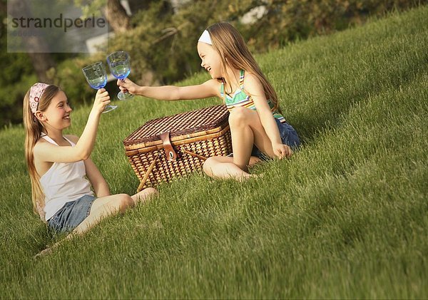 Picknick  2  Mädchen