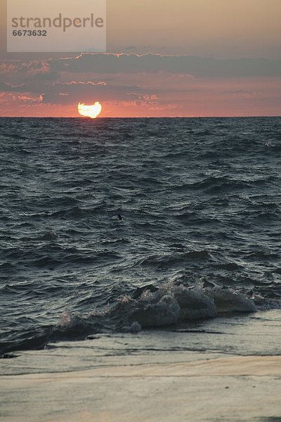 Sonnenuntergang über den Ozean