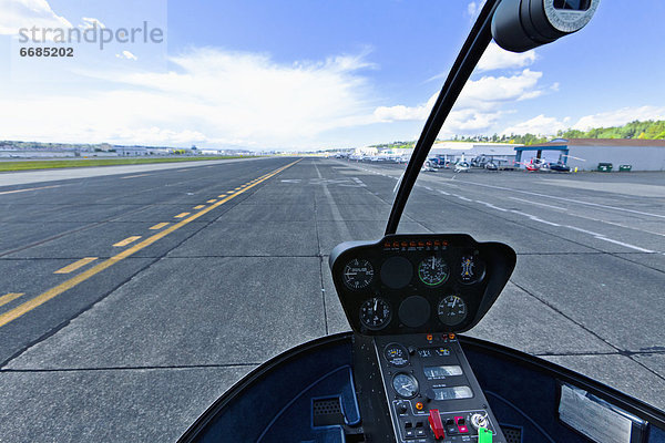 Rollbahn  Flughafen  Cockpit