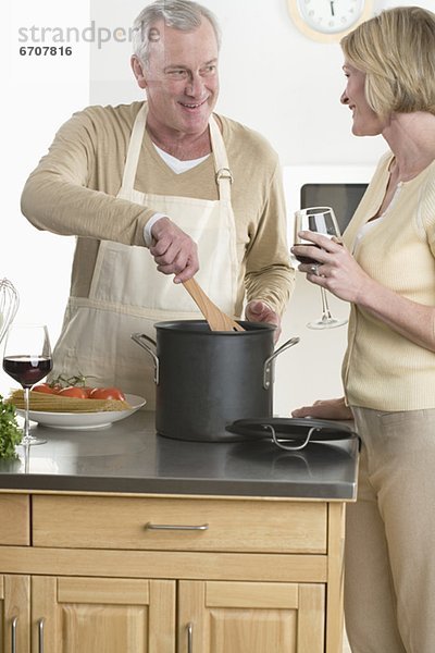 kochen  Ehefrau  Ehemann