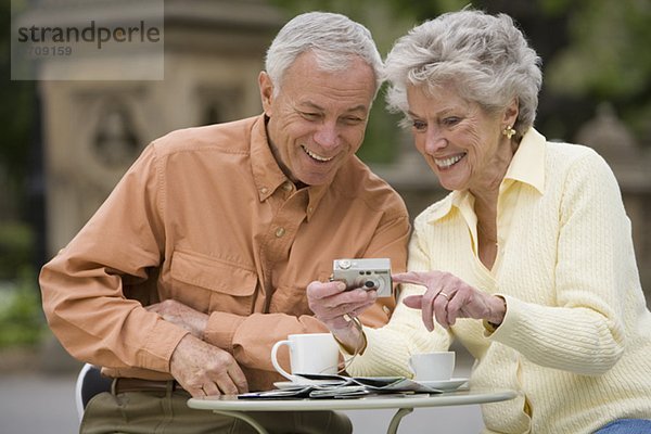 Senior  Senioren  Kaffee  Außenaufnahme