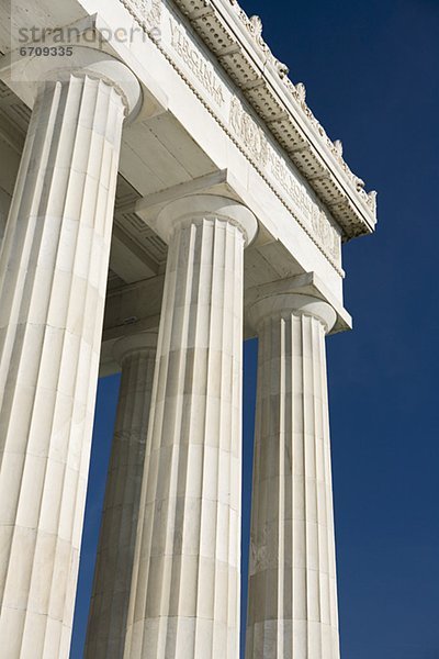 Denkmal  Vereinigte Staaten von Amerika  USA  Säule  Washington DC  Hauptstadt  Lincoln