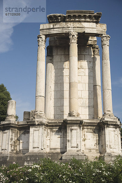 niedrig  Ansicht  Flachwinkelansicht  Forum Romanum  Winkel  Italien