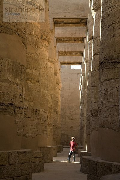 stehend  Mann  Karnak