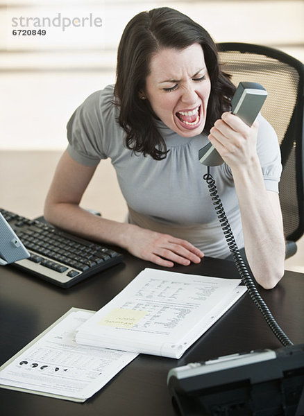 benutzen  Frau  Büro  Telefon  Streß  Business