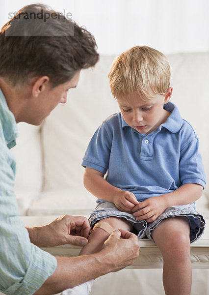 Kinderzimmer Menschlicher Vater Verletzung