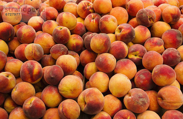 Close up of peaches