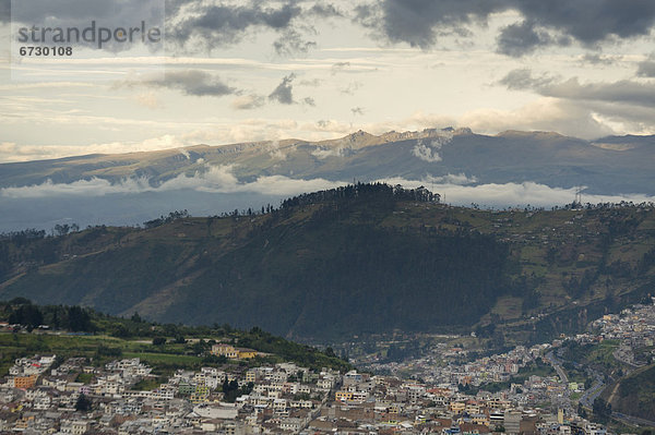 Quito  Hauptstadt  Brot  Hügel  Brotlaib