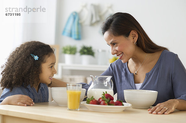 Vereinigte Staaten von Amerika USA Tochter 5-9 Jahre 5 bis 9 Jahre Mutter - Mensch Frühstück