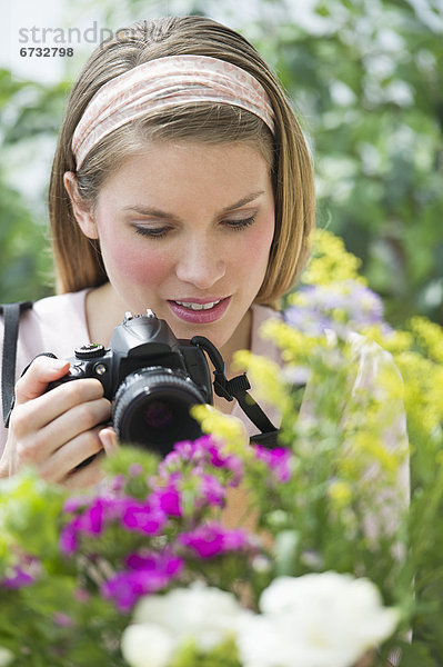 Frau  Blume  fotografieren  jung