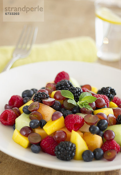 Frische  Frucht  Salat  Tisch