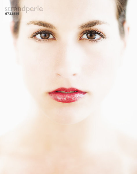 Studio Portrait einer jungen Frau