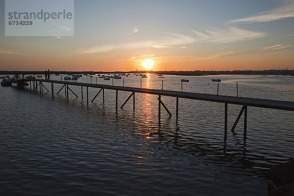 nahe  Hafen  Sonnenuntergang  Boot  vertäut  Kai  Faro