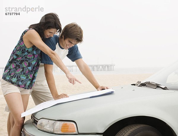 sehen  Strand  Auto  Landkarte  Karte  Motorhaube  Kapuze