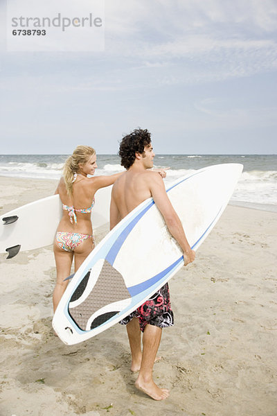 Strand  halten  Surfboard