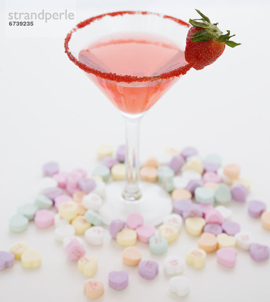 Liebesherz  Liebesherzen  herz  Herzen  herzförmig  herzförmiges  Cocktail  umgeben  Süßigkeit