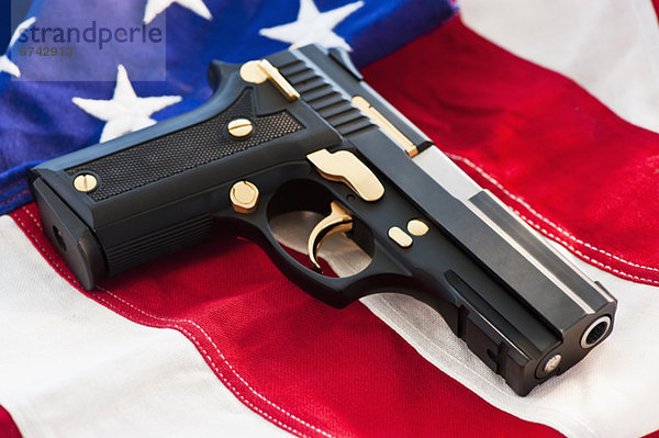 Fahne  amerikanisch  Handfeuerwaffe